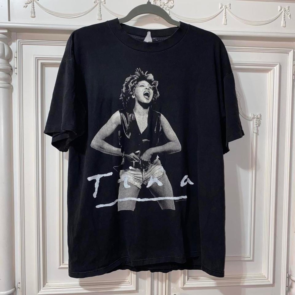 Vintage Tina Turner “What’s love?”  Tour 1993